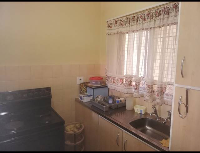 2 BEDROOM RETIREMENT UNIT FOR SALE IN PIETERMARITZBURG CENTRAL